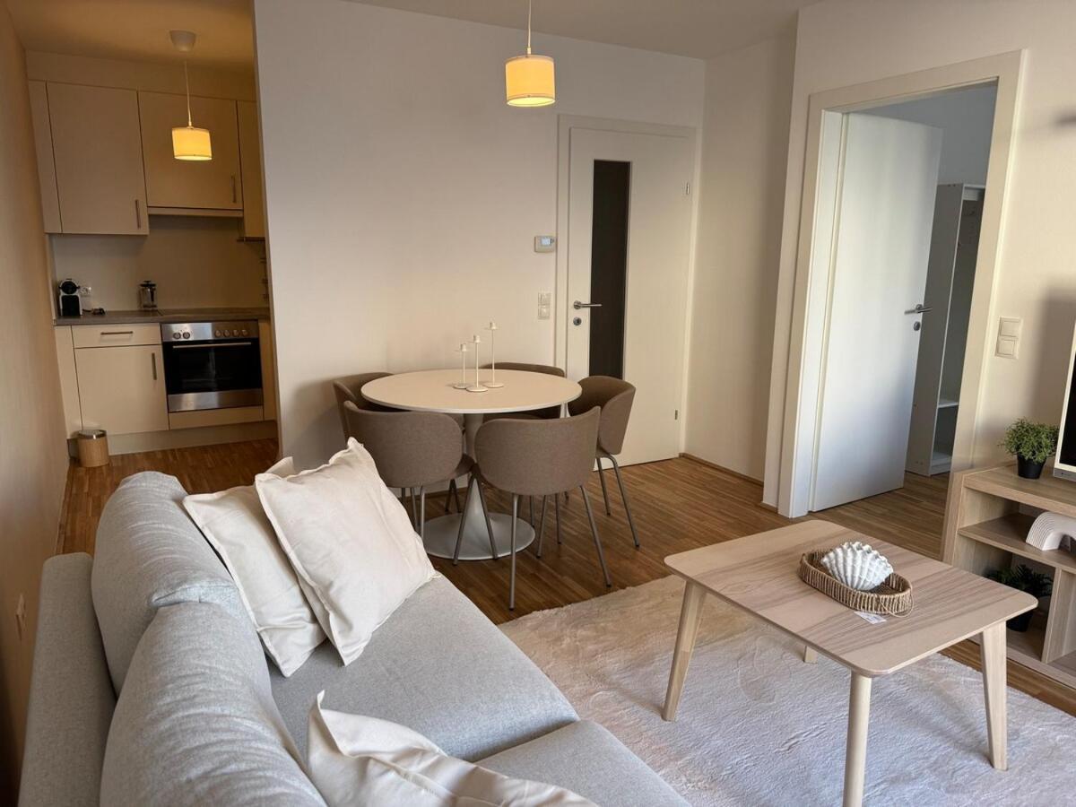 Apartment 2br, Balcony, Central, Danube, U6 & S-bahn - Axara Housing Brn 38